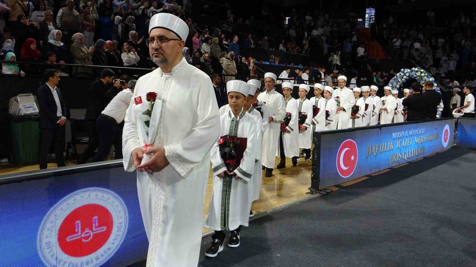 mersinde 260 ogrenci hafizlik icazeti aldi 0 uwSsfNeu