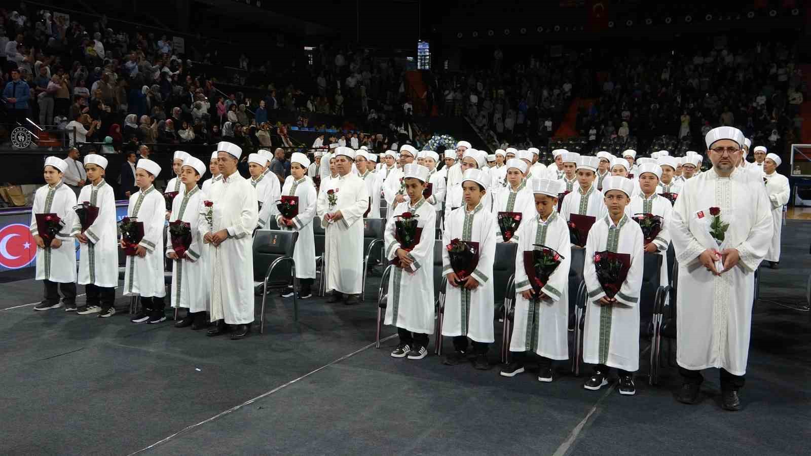 mersinde 260 ogrenci hafizlik icazeti aldi 4 1zsBQFfB