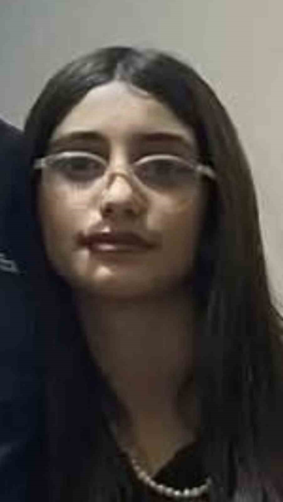Mersin’de 3 kızın öldüğü kazanın ardından acılı babadan yürek yakan sözler 10 mersinde 3 kizin oldugu kazanin ardindan acili babadan yurek yakan sozler 6 7WQVbpXt