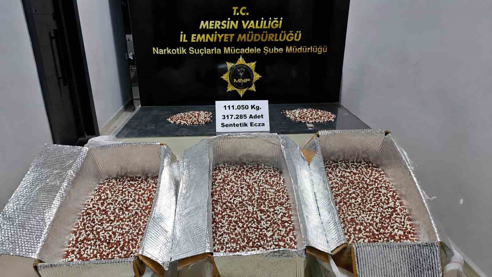 mersinde 317 bin 285 adet uyusturucu hap ele gecirildi 3 7QbqA2J8