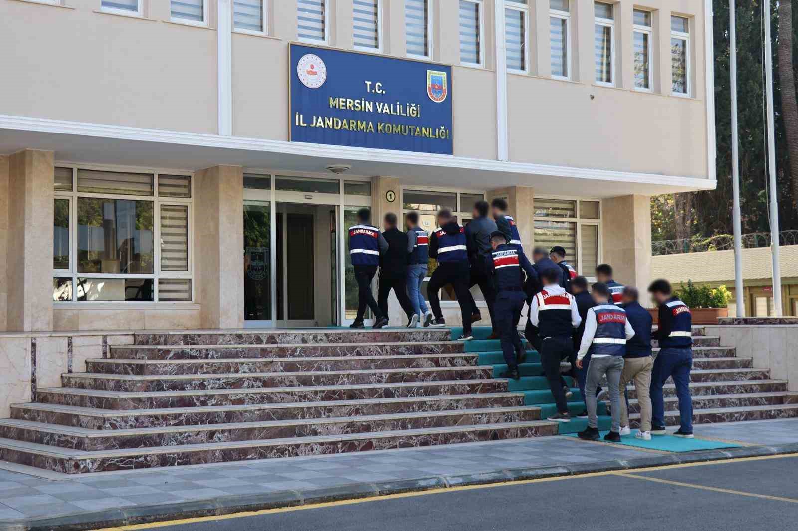 Mersin’de aranan şahıslar operasyonu: 34 şüpheli tutuklandı 4 mersinde aranan sahislar operasyonu 34 supheli tutuklandi 0 Hc9maVHR