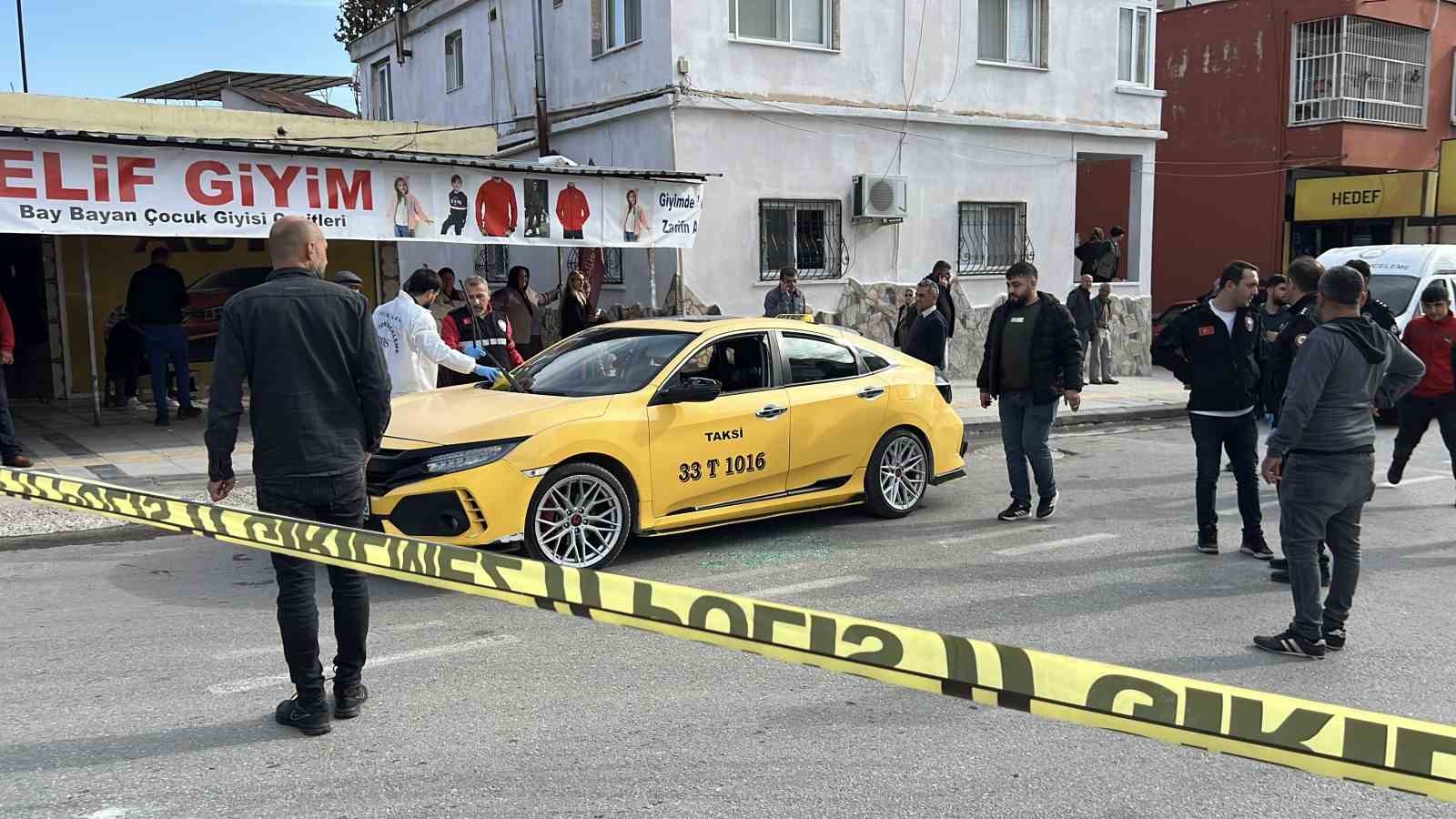 mersinde dehset once anne ogulu ardindan bufeciyi oldurdu 6 1LW1Czzj