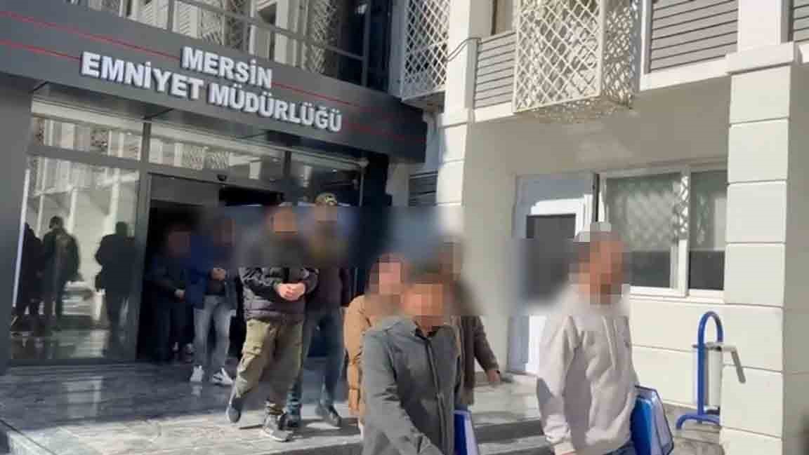 Mersin’de dolandırıcılık şebekesine operasyon: 9 gözaltı 5 mersinde dolandiricilik sebekesine operasyon 9 gozalti 1