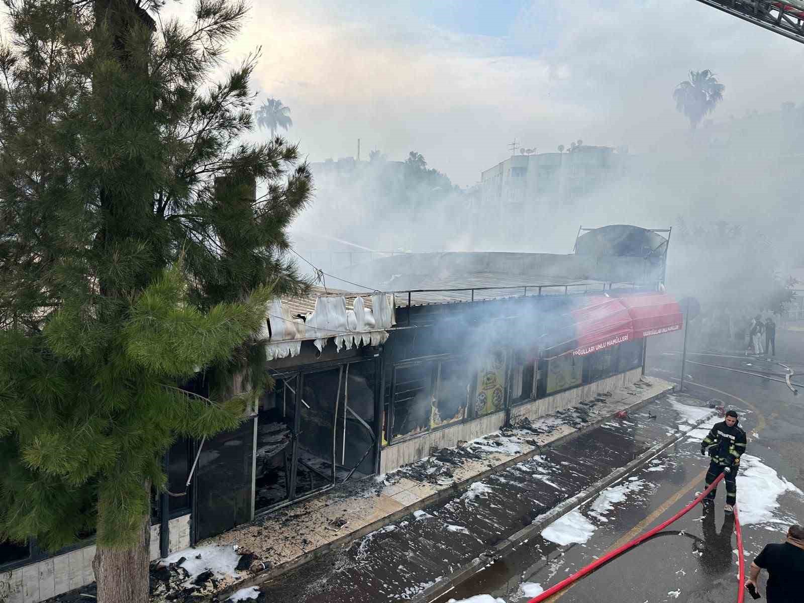 mersinde ekmek firininda yangin 4 rXKs6gXq
