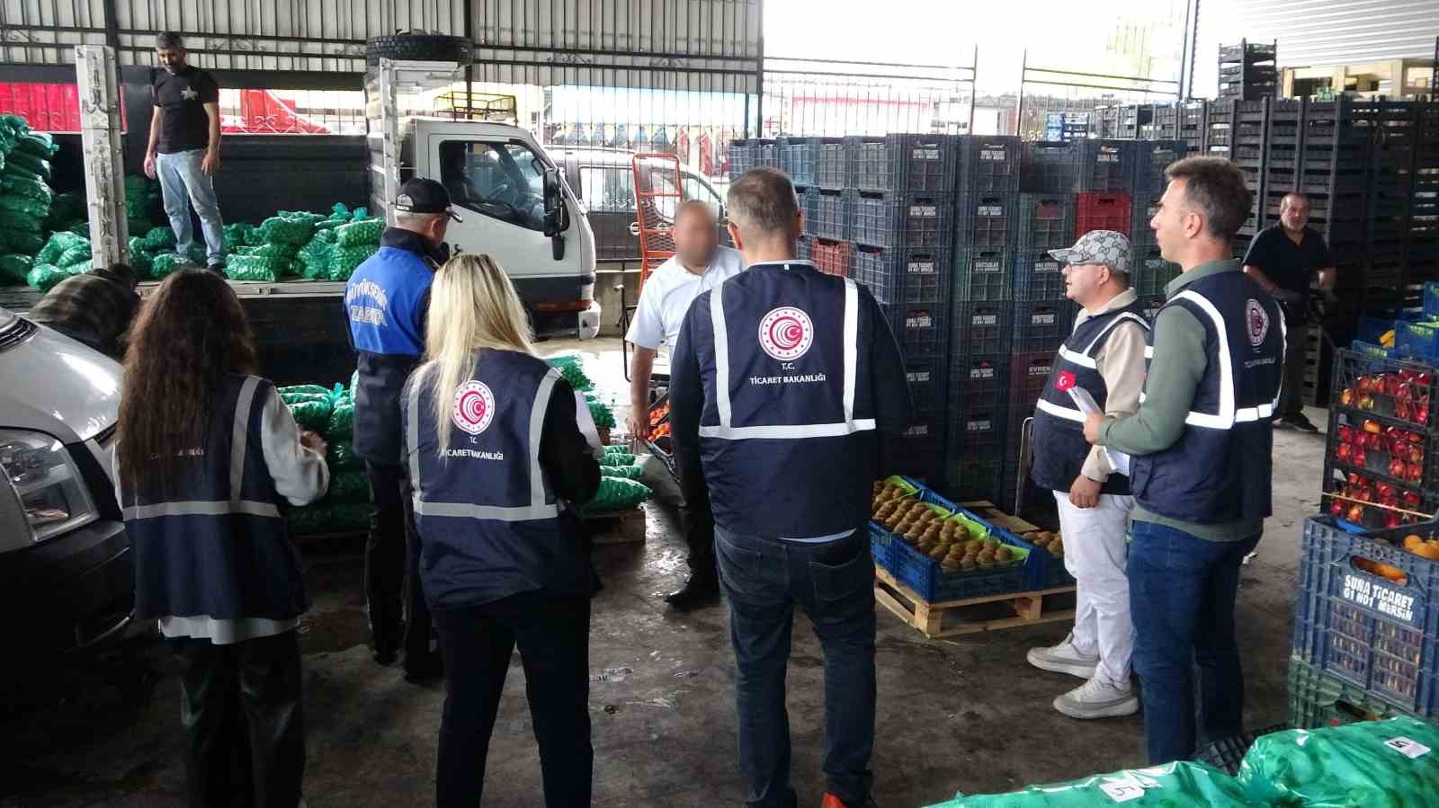mersinde fahis fiyata karsi hal denetimleri suruyor 1 N87yrzii