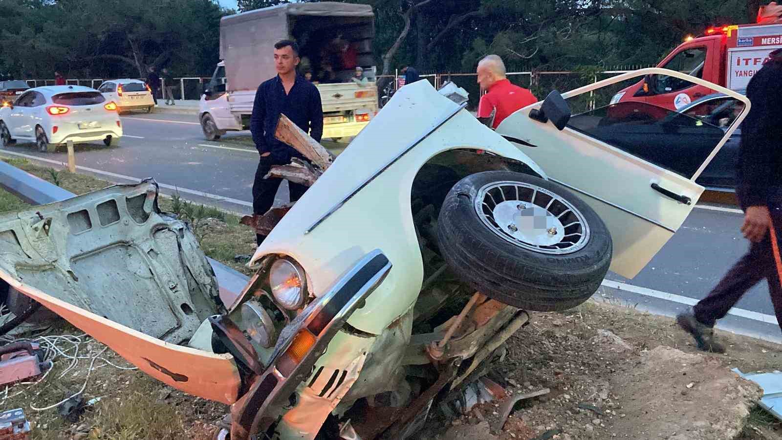 Mersin’de feci kaza: Otomobil ikiye bölündü, 4 kişi yaralandı 10 mersinde feci kaza otomobil ikiye bolundu 4 kisi yaralandi 6 CB9RAq1P