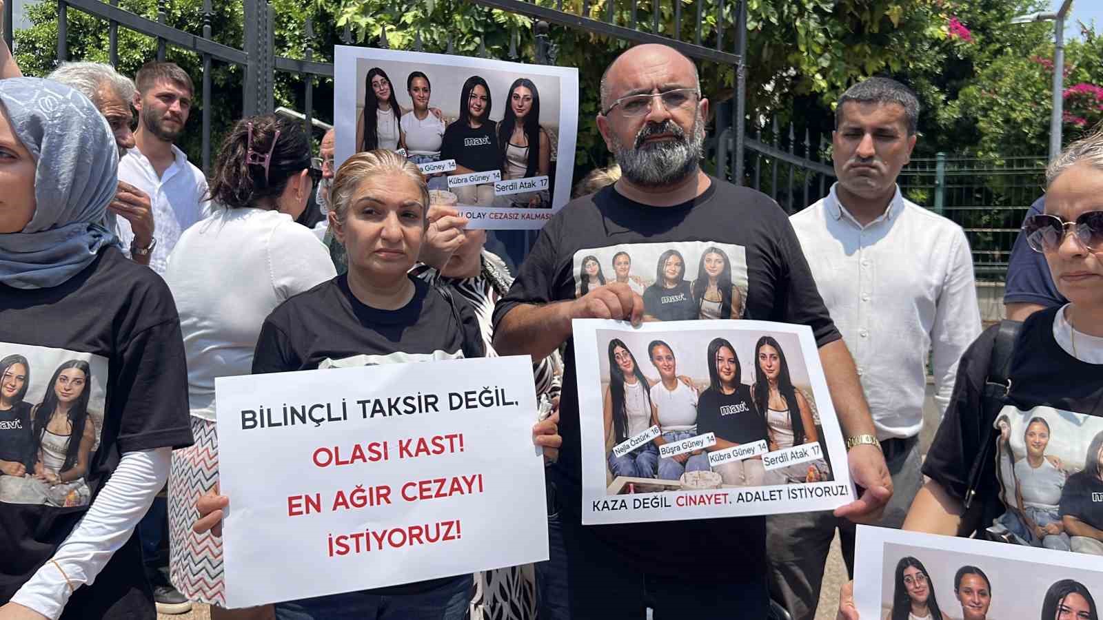 mersinde ikiz kardesler ile iki kuzenin oldugu kazanin sanigi hakim karsisina cikti 4 fXDWSEYT