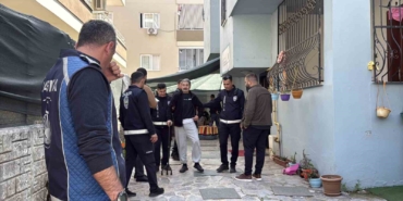 mersinde-kacak-huzurevine-operasyon-12-yasli-koruma-altina-alindi-5F5p5bH2.jpg