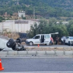 mersinde-kaza-yapan-otomobil-takla-atti-2-yarali-OJmFIn1P.jpg