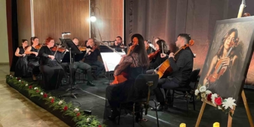 mersinde-kazada-hayatini-kaybeden-keman-sanatcisi-lacin-akyol-unutulmadi-6EPII7r7.jpg