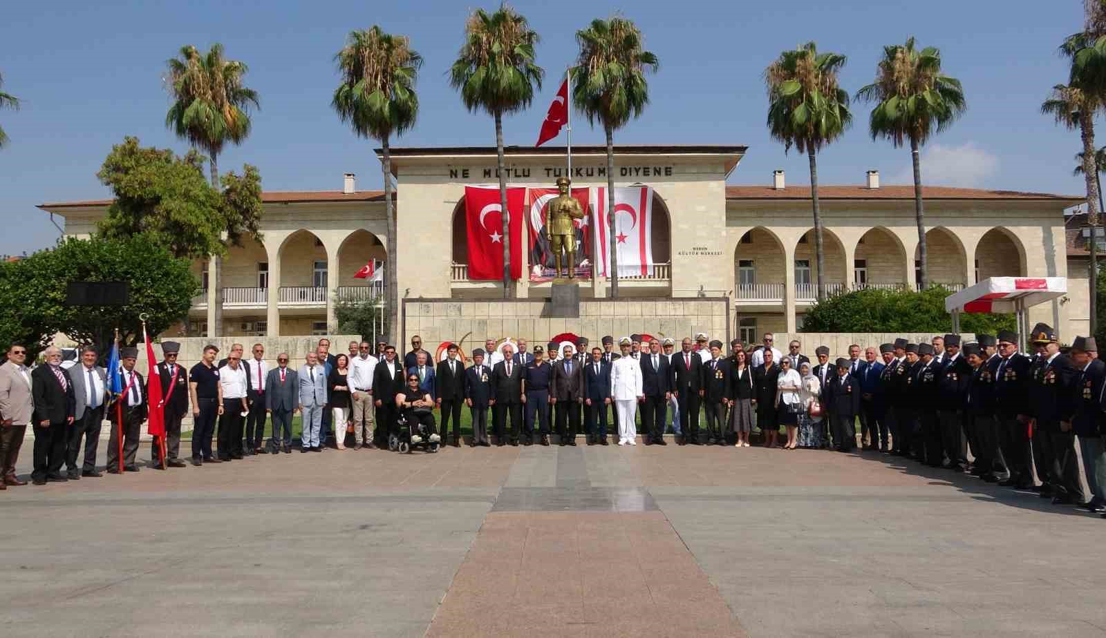 Mersin’de Kıbrıs Barış Harekatının 52. yıl dönümü törenle kutlandı 8 mersinde kibris baris harekatinin 52 yil donumu torenle kutlandi 4 jYznwB7a