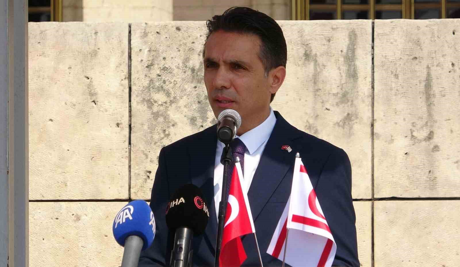 Mersin’de Kıbrıs Barış Harekatının 52. yıl dönümü törenle kutlandı 9 mersinde kibris baris harekatinin 52 yil donumu torenle kutlandi 5 SHnlfFAy