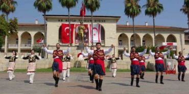 mersinde-kibris-baris-harekatinin-52-yil-donumu-torenle-kutlandi-j3iSEEgx.jpg