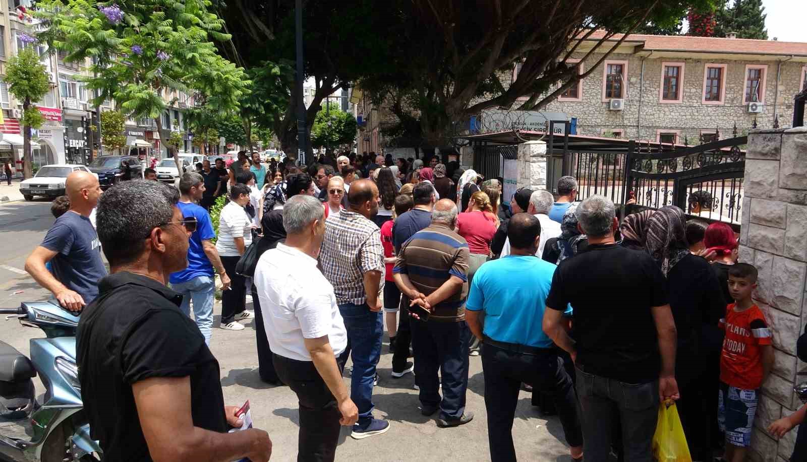 mersinde lgs sona erdi ogrenciler sinavi degerlendirdi 1 TJgIWdDL