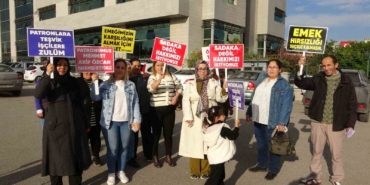 mersinde-maaslarini-alamayan-isciler-adliye-onunde-aciklama-yapti-cxPTdT6m.jpg