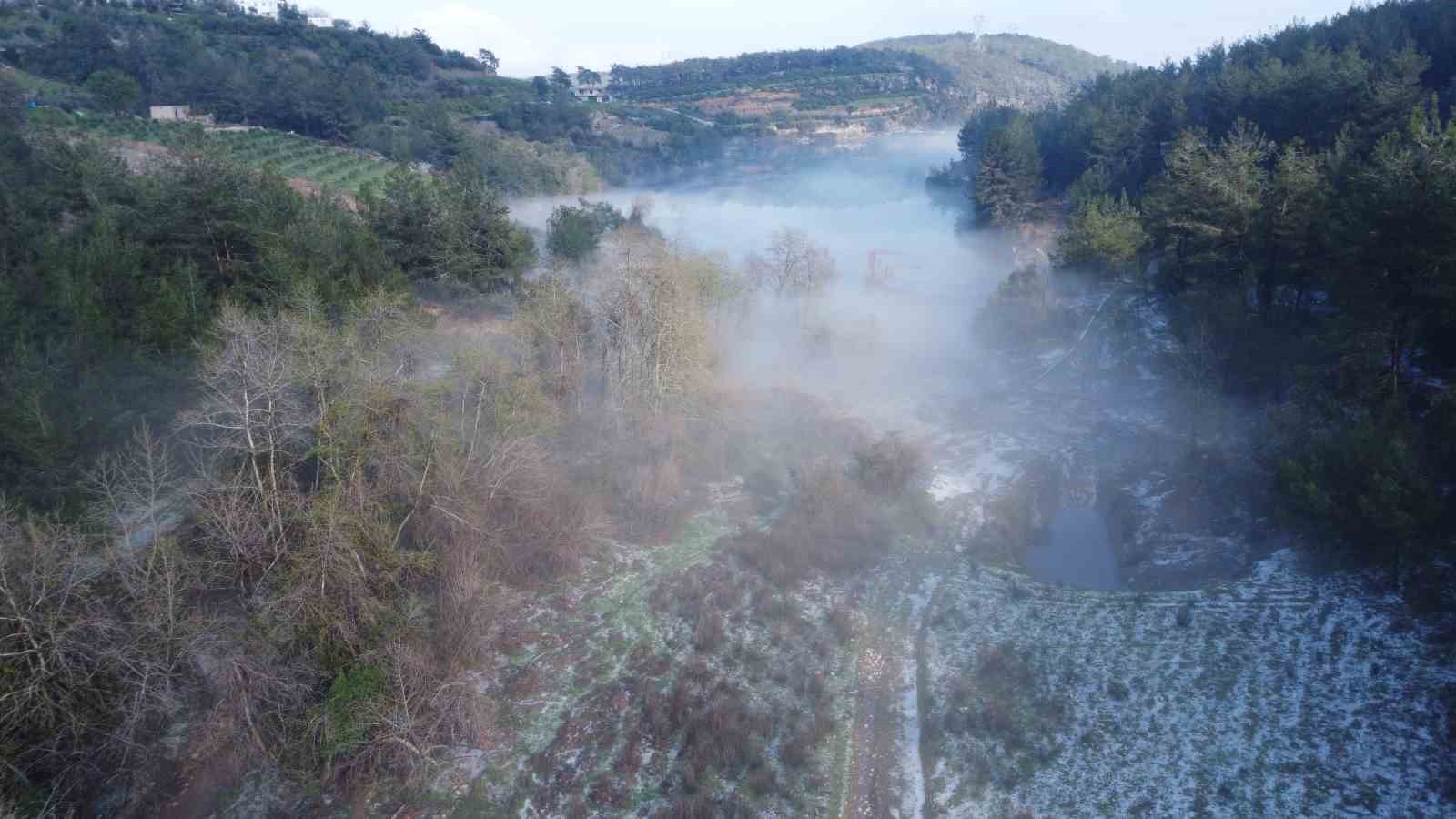 mersinde misket buyuklugunde dolu etkili oldu orman ve bahceler beyaza burundu 2 zB7S4POR