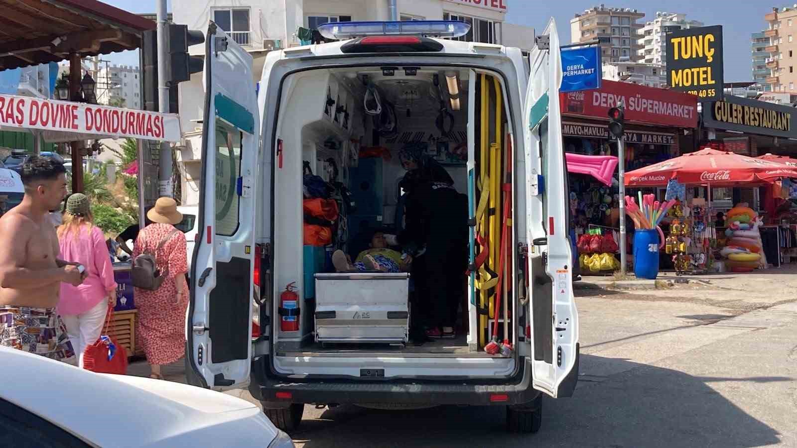 Mersin’de otelde yangın: 9 kişi dumandan etkilendi 6 mersinde otelde yangin 9 kisi dumandan etkilendi 2 AtqrfjGf