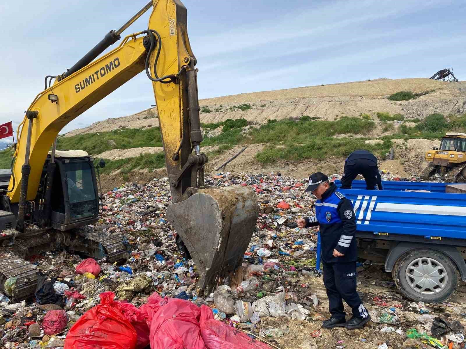 mersinde sagliksiz sekilde tasinan cig kofte kolilerine el konuldu 1 G3CgK49m