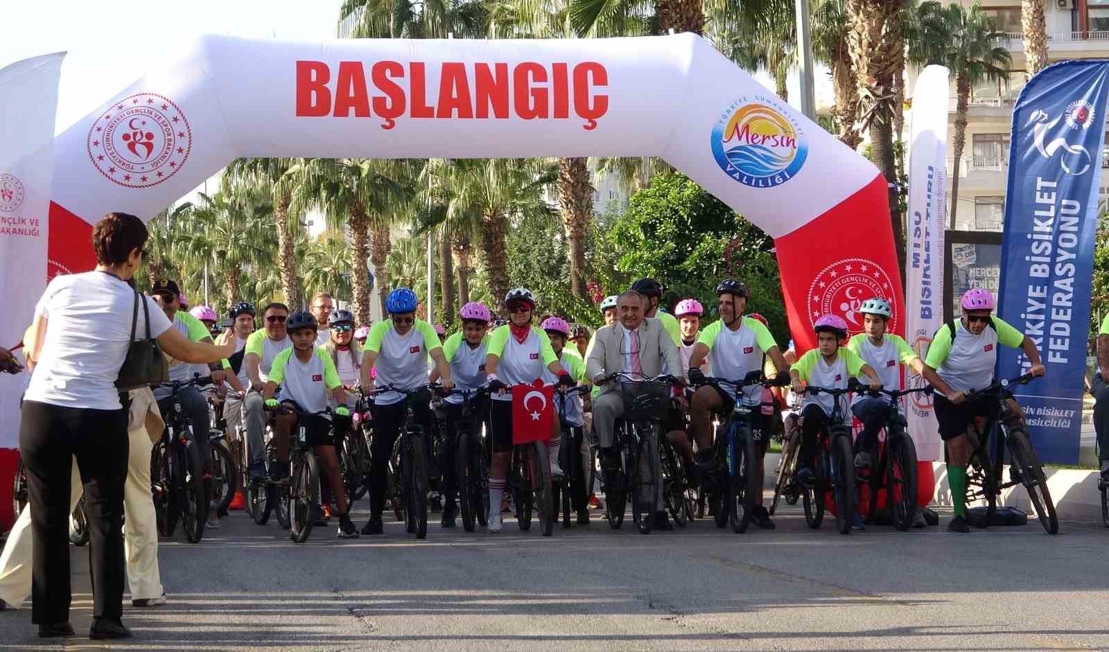 mersinde yaslisindan gencine bisiklet tutkunlari pedal cevirdi 2 LXRMLPEm