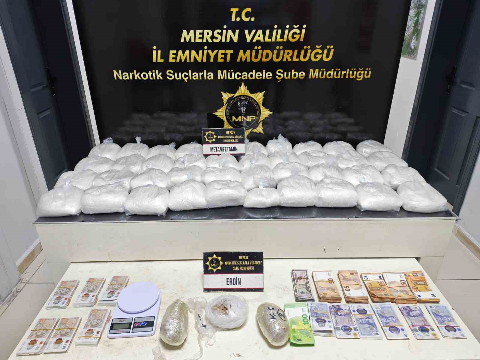 mersinde zehir tacirlerine darbe 13 gozalti 1 2WOnmQc7
