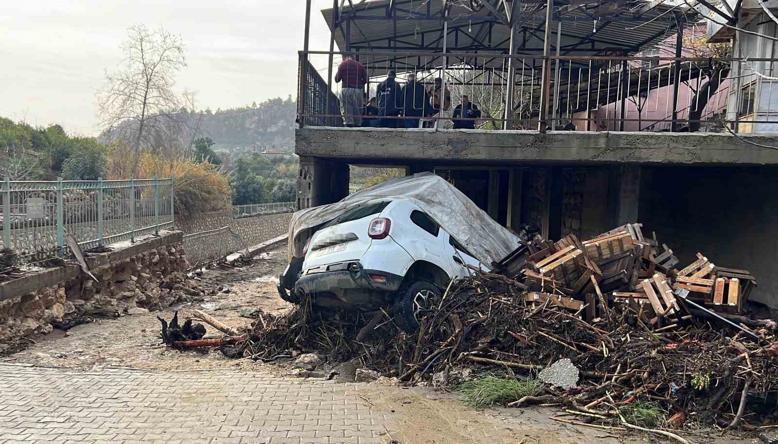mersindeki sel felaketinin boyutu gun gectikce buyuyor 2 NCLUFmQ9