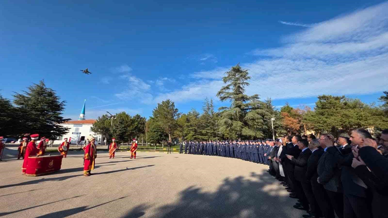 Merzifon 5’inci Ana Jet Üssü’nde Mehmetçik Camii’nin açılışı yapıldı 5 merzifon 5inci ana jet ussunde mehmetcik camiinin acilisi yapildi 1 zfbjMNks