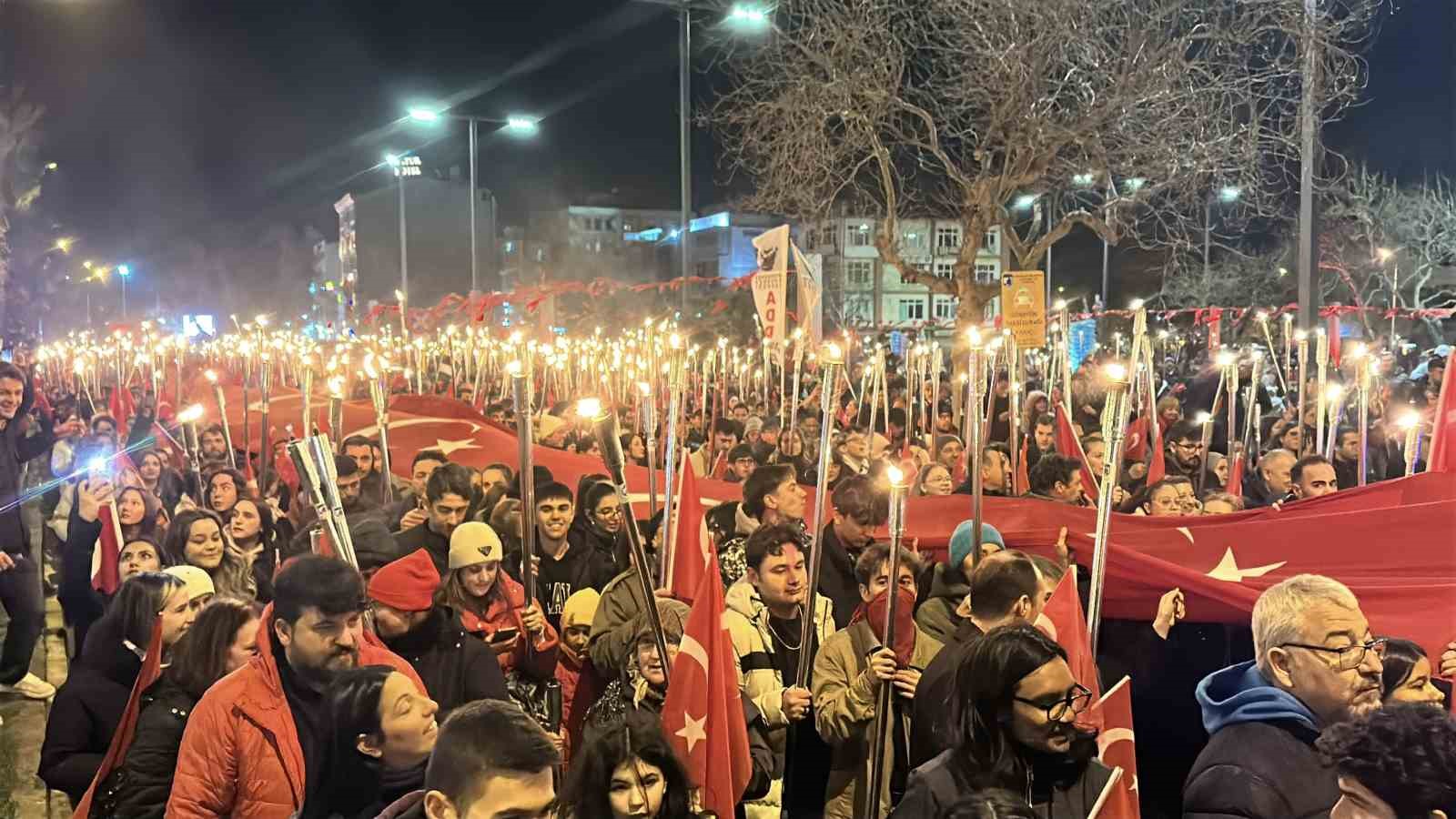 mesaleler canakkale sehitleri icin yandi 3 NKrIsg7z