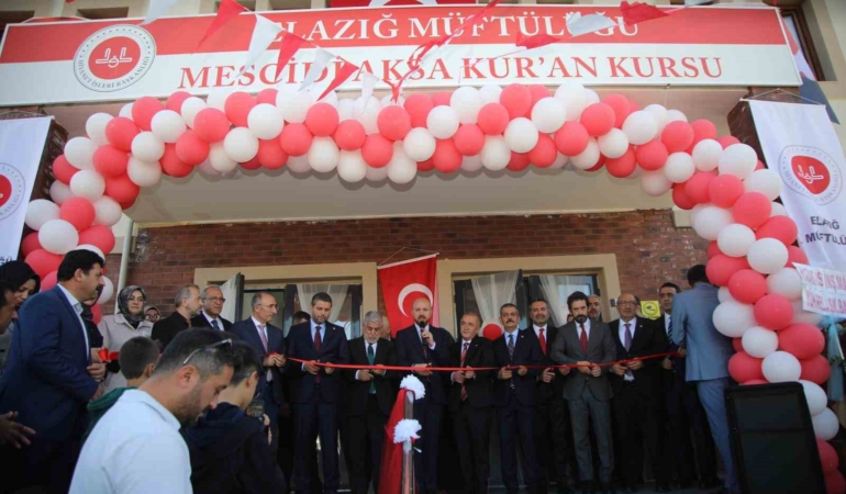 mescid-i-aksa-kuran-kursu-acildi-ep1WnEz8.jpg