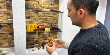 mescid-i-nebevi-modeli-tespihi-cocuklarina-birakacak-tqaQhWiQ.jpg