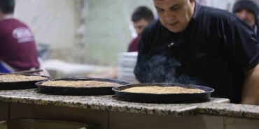mese-odunlu-firinda-vazgecilmez-lezzet-tahinli-pide-rlBML3kB.jpg