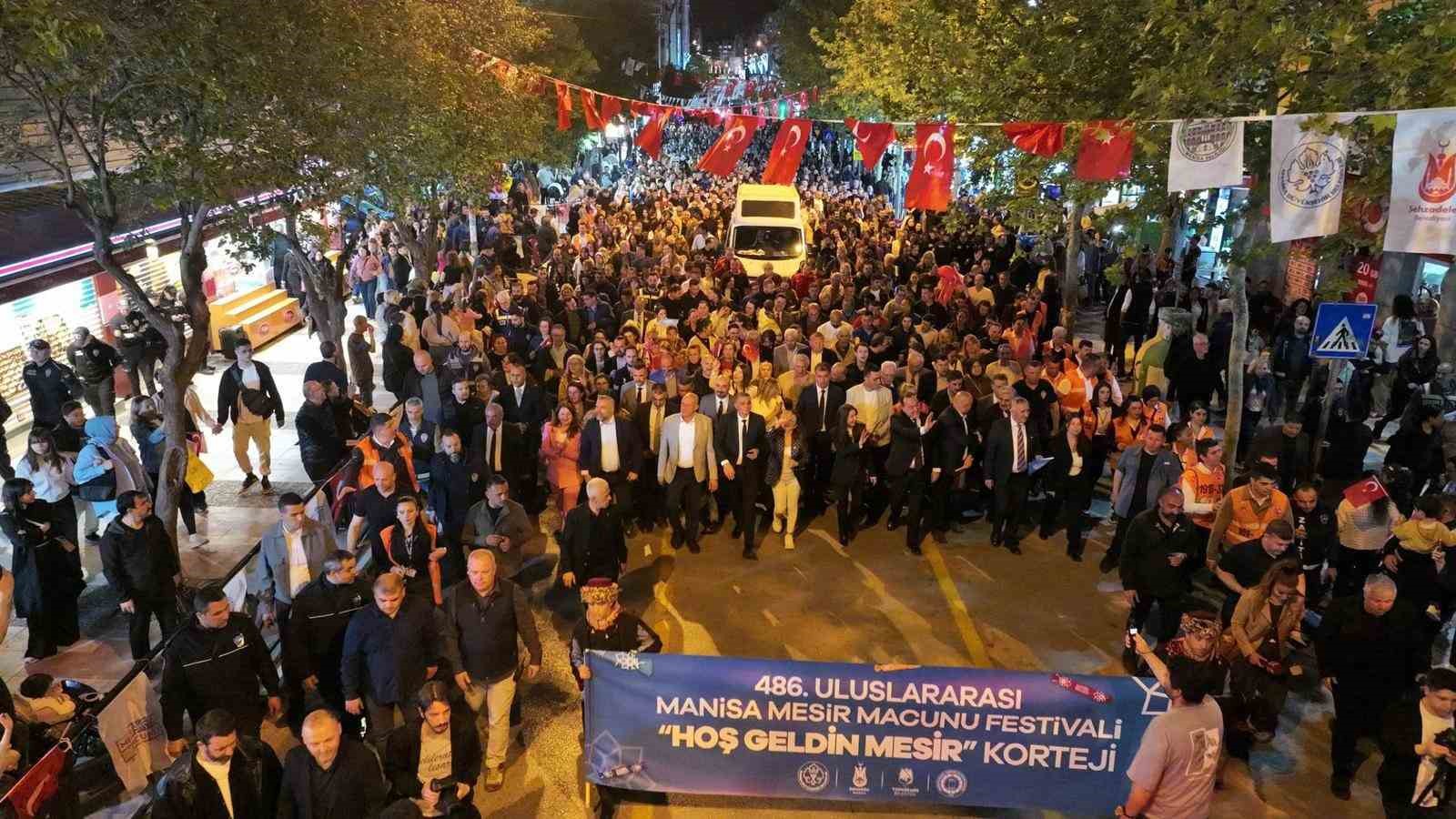 mesir coskusu sokaklara tasti 1 mT5ZCLaF