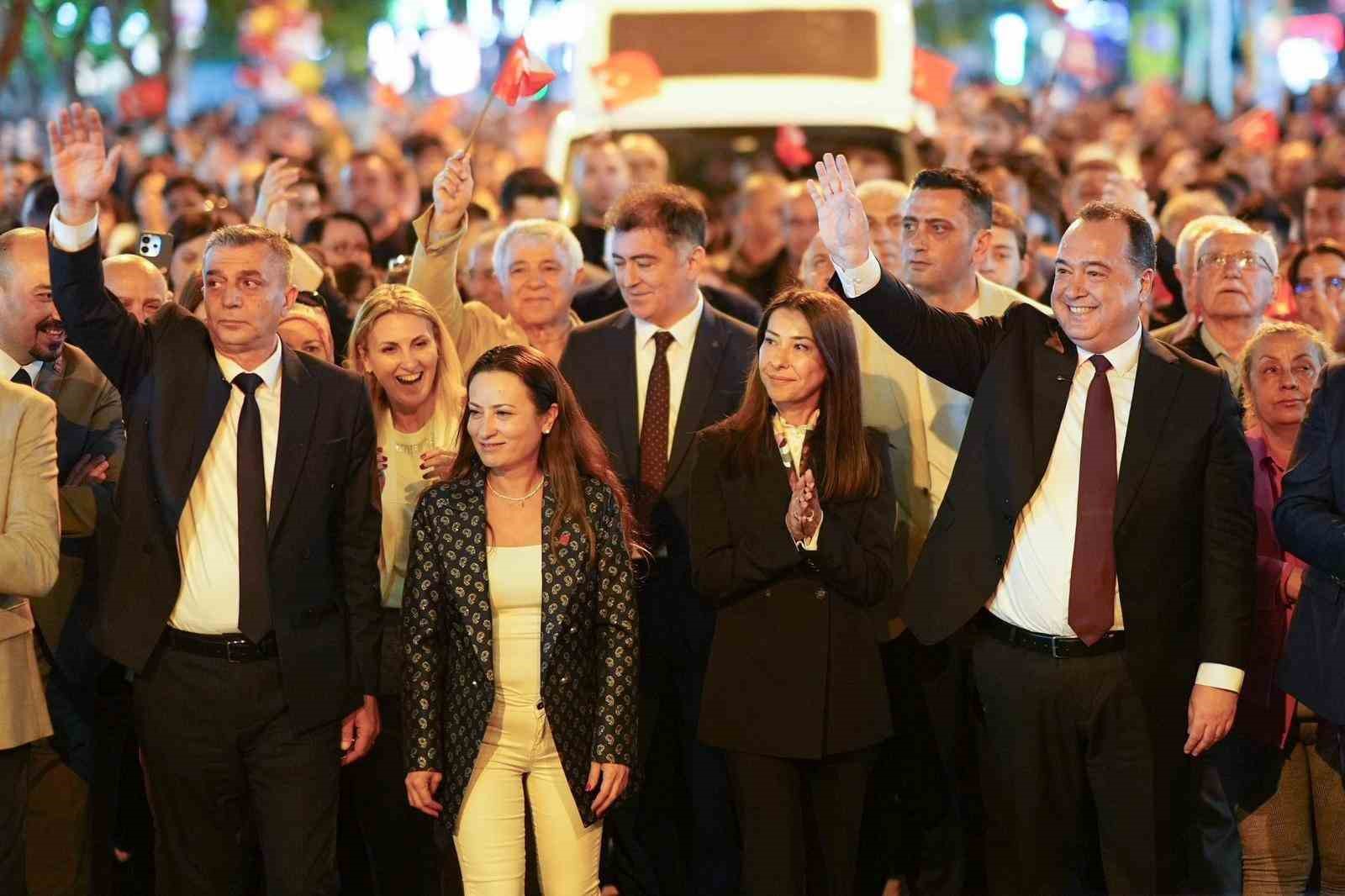mesir coskusu sokaklara tasti 4 JmeeFzsD