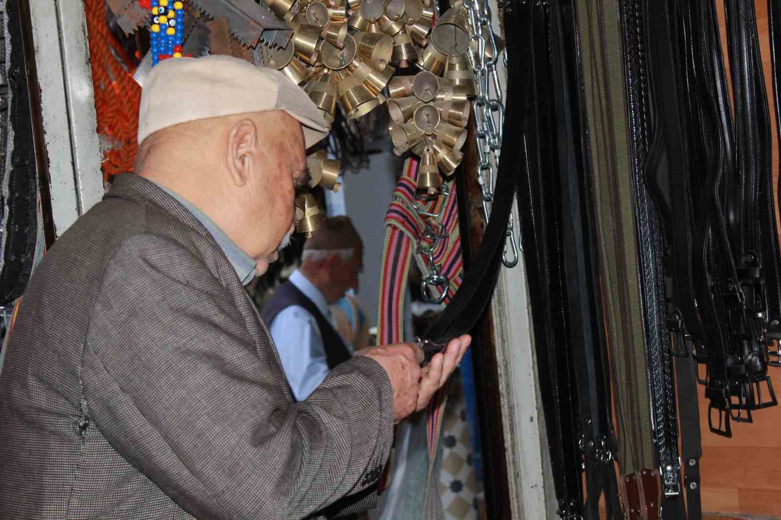 meslege 10 yasinda basladi yarim asirdir devam ediyor 4 H8ZK2GCr