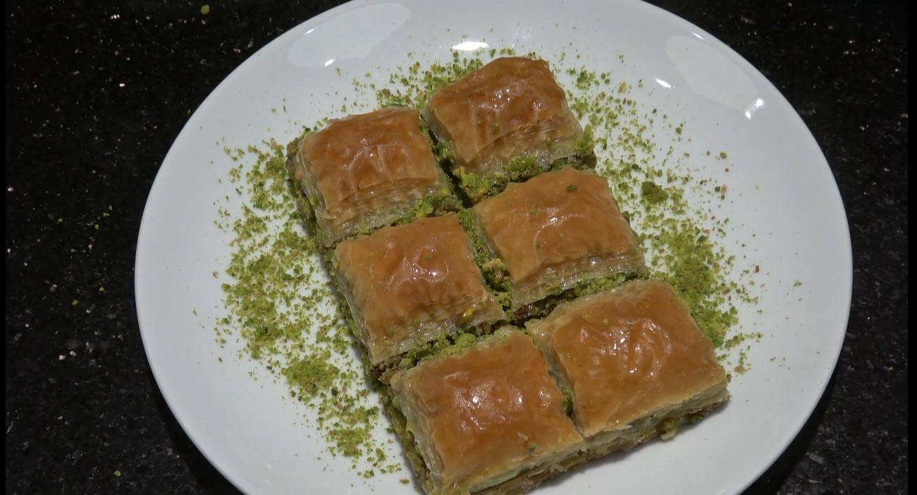 meslek liseli kizlarin ramazanda baklava mesaisi 6 r6bBV2wR