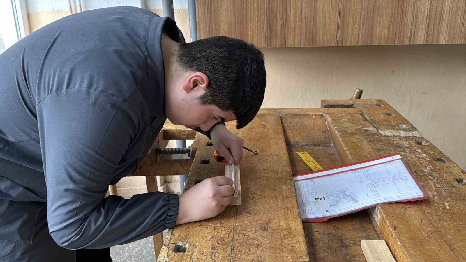 meslek lisesi ogrencilerinin el emegi urunleri doner sermayeye kazandirilacak 2