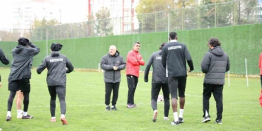 mesut-bakkal-super-lige-cikmak-icin-cok-az-bir-zamanimiz-kaldi-TM8Um7kG.jpg