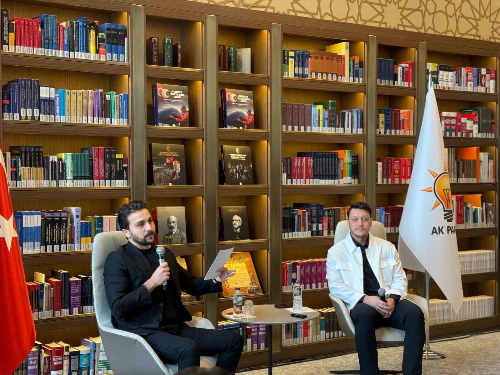 mesut ozil telefonumda en unlusu sayin cumhurbaskanim gerisi yalan 1 uvs2Lg7i