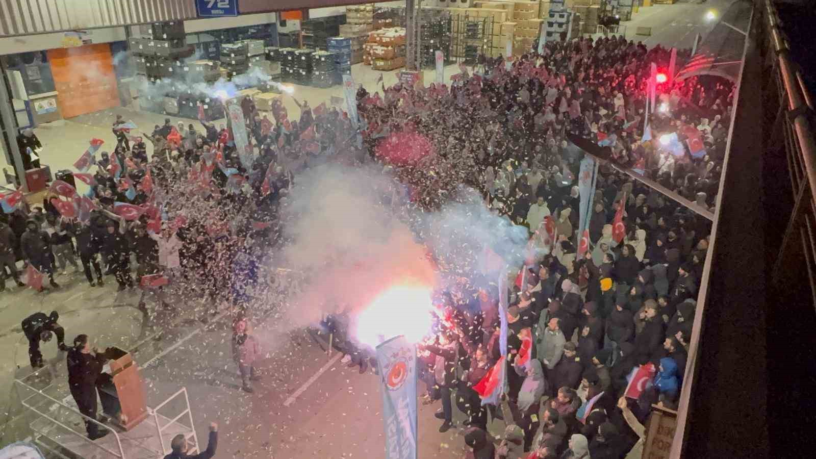 metas iscileri kazandi tofasta buyuk kutlama 2 ePsUXRZv