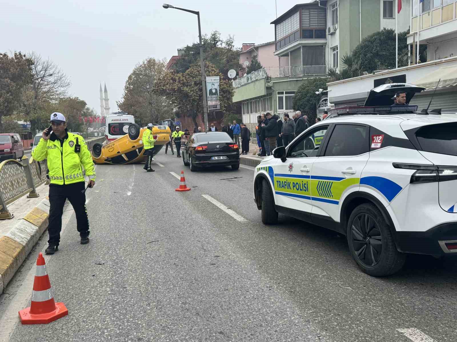 metrelerce suruklendi emniyet kemeriyle hayatta tutundu 3 RtLNTlX3