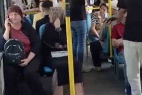 metroda-yuksek-sesle-konusma-tartismasi-WLSBSDIC.jpg