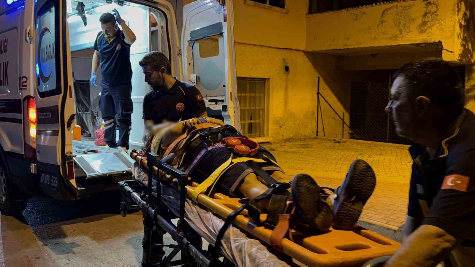 Metruk evin penceresinden düşen kadın yaralandı 6 metruk evin penceresinden dusen kadin yaralandi 2 TPOjI9UD