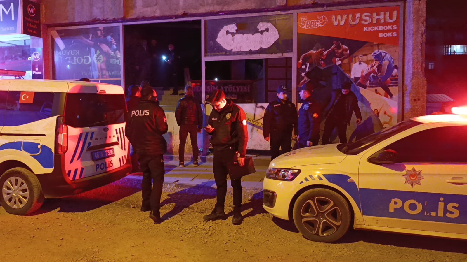 Metruk iş yerinde erkek cesedi bulundu 9 metruk is yerinde erkek cesedi bulundu 5 G4vp5wEW