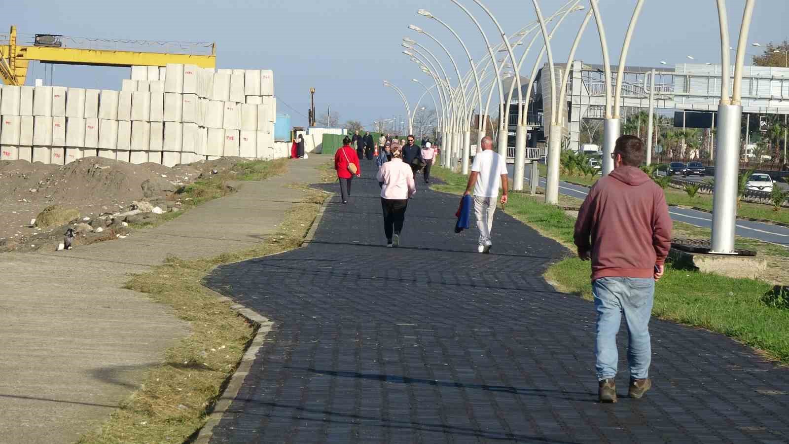 mevsim gecislerinde solunum yolu enfeksiyonlarina karsi uzmanlar uyariyor 1 GhgG4U41