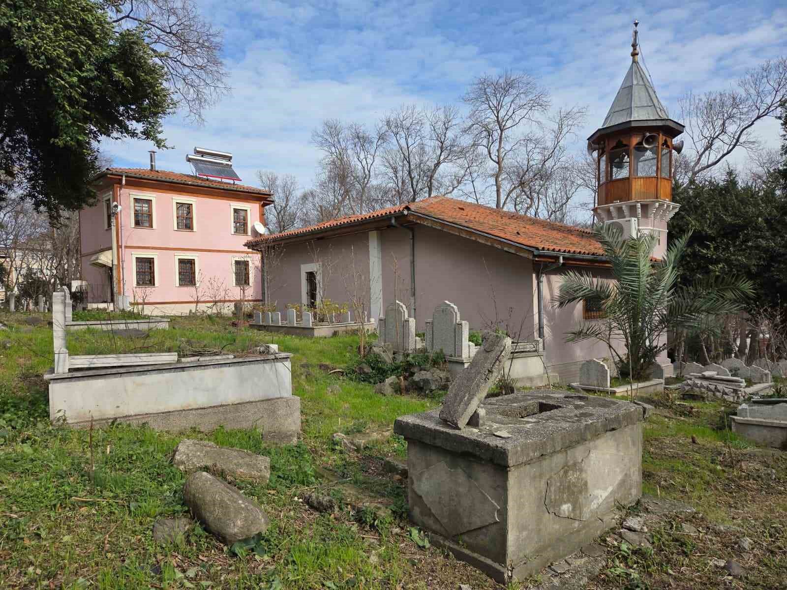 mezar taslari pontus vahsetini anlatiyor 4
