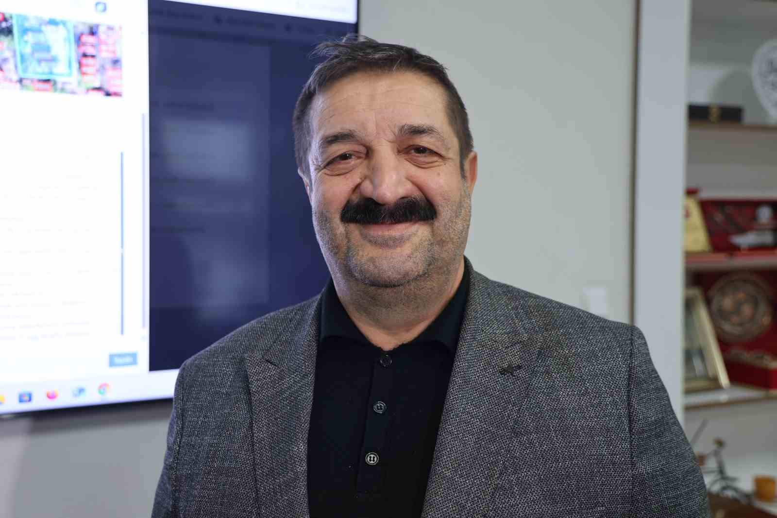 mezarlar artik bir tik uzakta isteyen fotografini gorecek isteyen dua okutacak 1