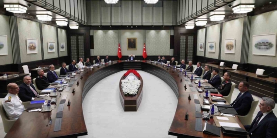 mgk-bildirisi-terorsuz-turkiye-terorsuz-bolge-hedeflerine-yonelik-calismalar-degerlendirildi-8NZ5qUfW.jpg