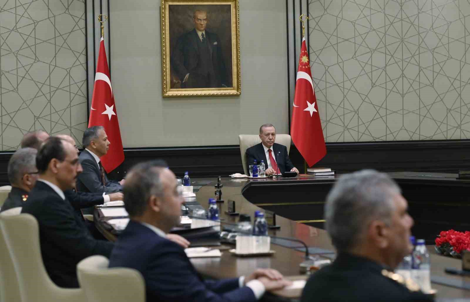 MGK Bildirisi: "Türkiye, Gazze’de istikrarın teminatı olacak mekanizmalarda sorumluluk üstlenmeye hazır" 5 mgk bildirisi turkiye gazzede istikrarin teminati olacak mekanizmalarda sorumluluk ustlenmeye hazir 1