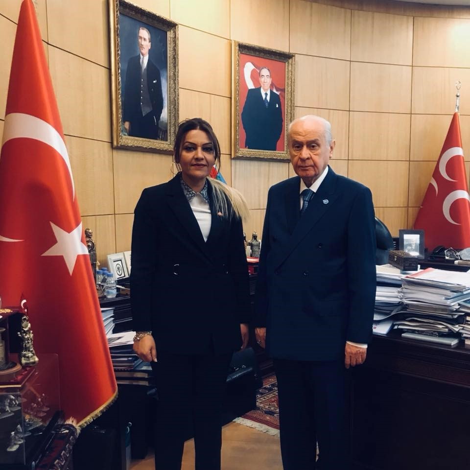 mhp ardahan il teskilati feshedildi yeni il baskani sevim koselioren oldu 0 GpCO8STk