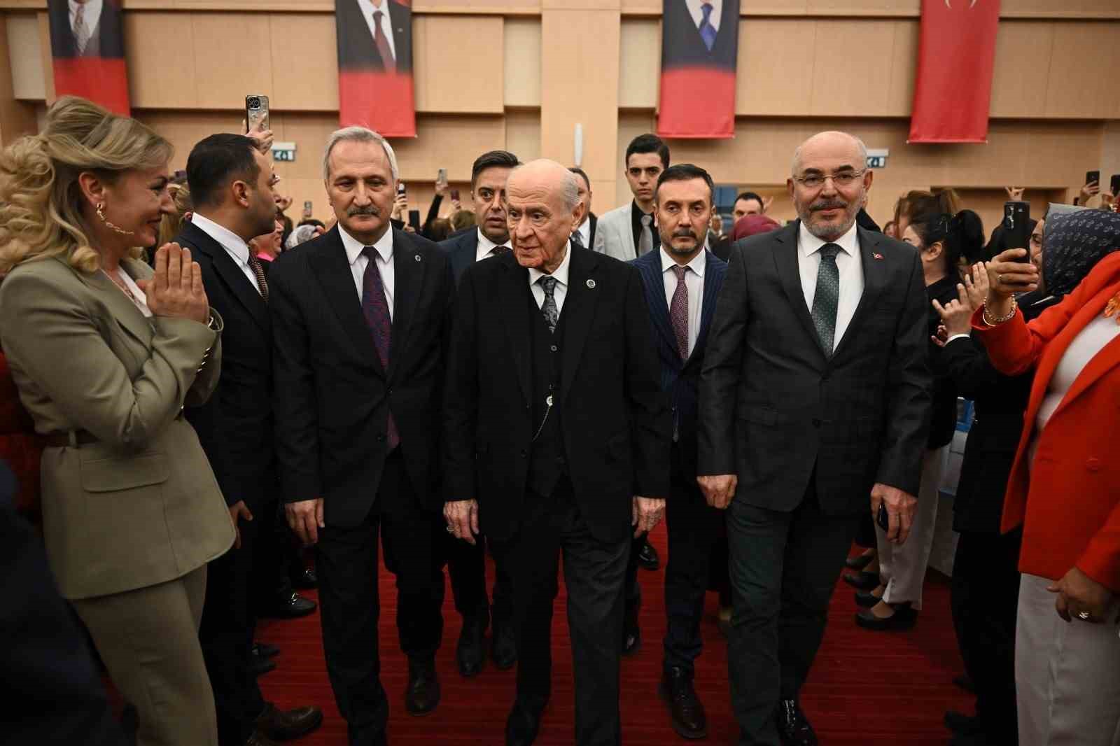mhp genel baskan yardimcisi yurdakul 8 mart milleti buyuten devleti ayakta tutan iradenin adidir