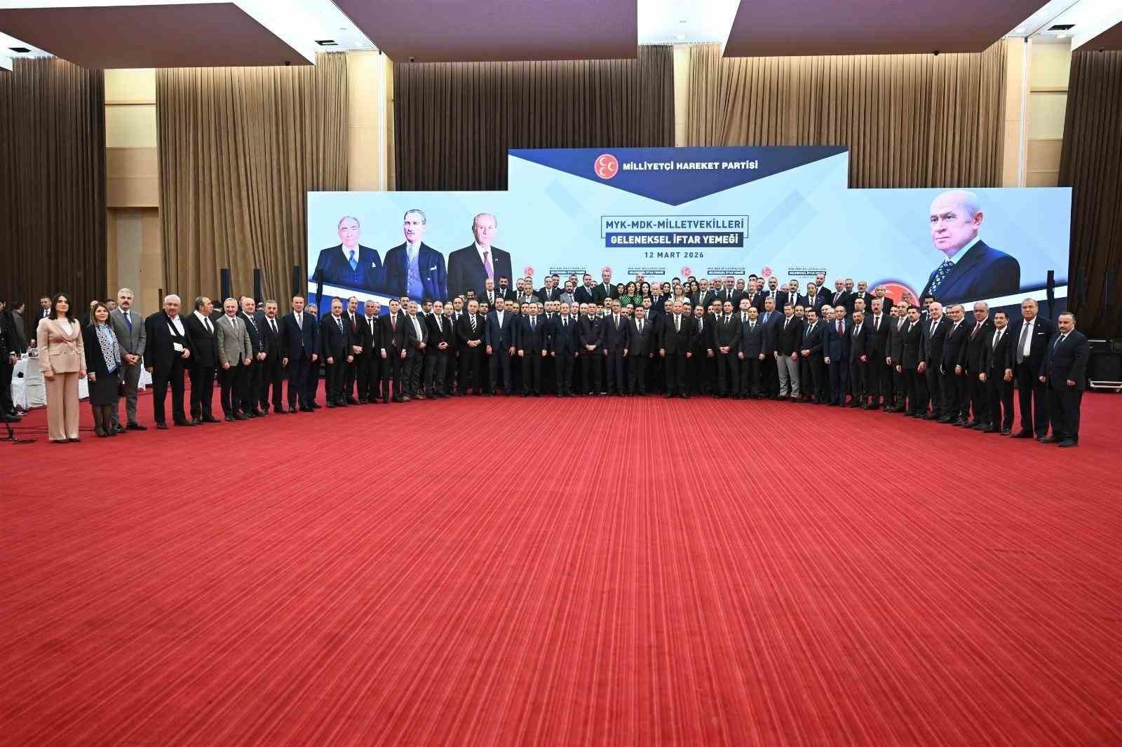 MHP Genel Başkanı Bahçeli: "Türk milleti muazzam bir uyanışın ivmesiyle yeni yüzyılı kardeşliğin yüzyılı yapacak" 6 mhp genel baskani bahceli turk milleti muazzam bir uyanisin ivmesiyle yeni yuzyili kardesligin yuzyili smrnhPh1